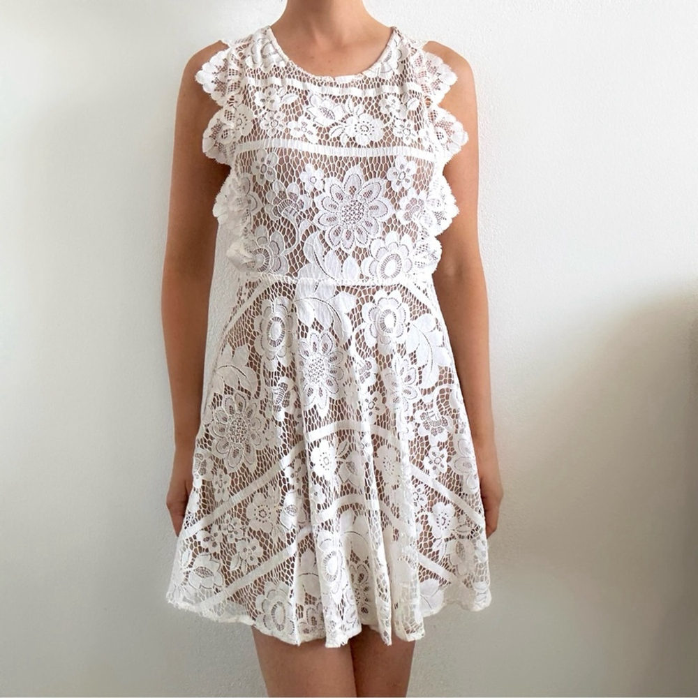 For love and lemons Gianna lace apron dress white open back mini small